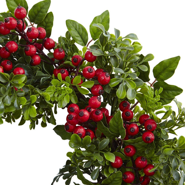 24” Berry Boxwood Wreath